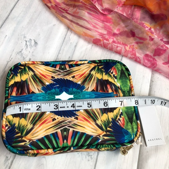 NWT Kestrel 3-piece Beauty Organizer/Travel Pouch - Picture 3 of 8